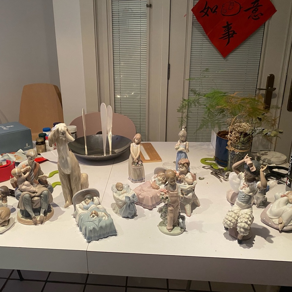 Lladro moving sale